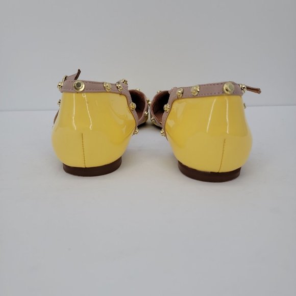Halogen Olson Size 7 Pointy Studded Flats Pointed Toe Womens Yellow Gold Leather - Picture 8 of 10